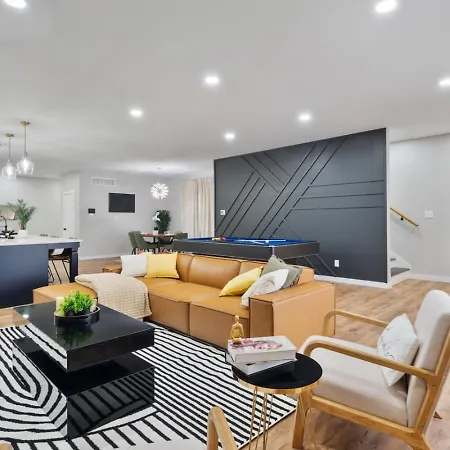 Villa Modern 3-Br Retreat Downtwn Indy